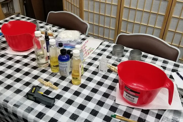 Wood Wick Candle Making Class - Image 6