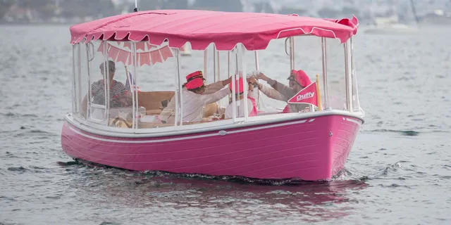 San Diego Pink Boat Cruise - Image 1