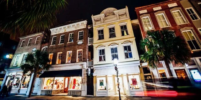 Charleston Haunted Pub Crawl - Image 2