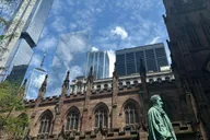 New York City Wall Street Tour in French/English 3 hr thumbnail 3
