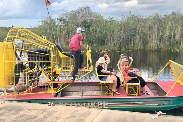 Miami Everglades Airboat Tour in French 4 hr - Image 4
