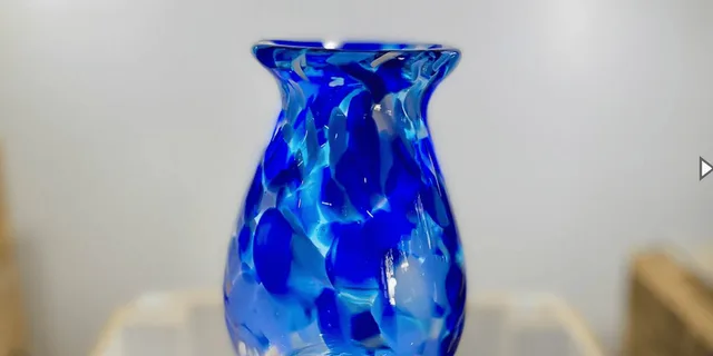 Maui Glassblowing Lesson - Image 2