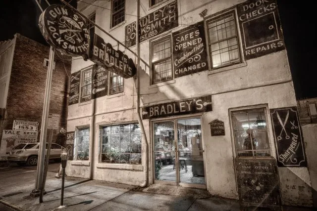 Savannah Walking Ghost Tour - Image 4