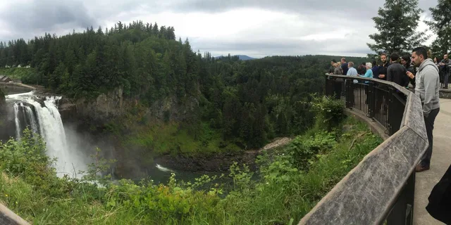 Seattle Snoqualmie Falls Private Tour 2.5 hr - Image 3