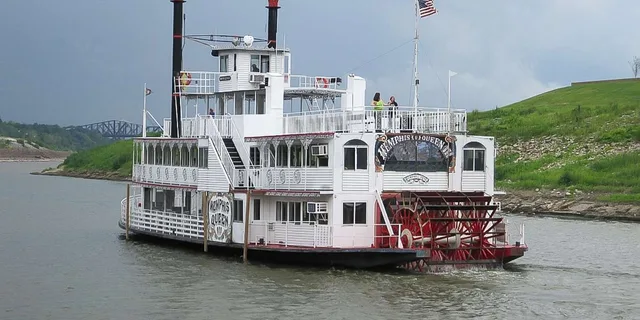 Memphis City Tour with Riverboat and Sun Studio Options - Image 3