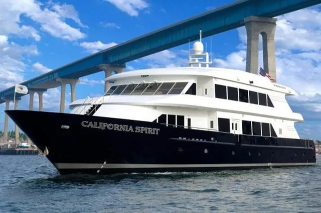 San Diego Brunch Cruise with Champagne - Image 1