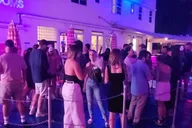 Miami Beach Bar Crawl thumbnail 3
