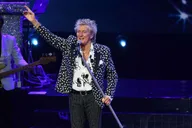 Las Vegas Rod Stewart Concert at the Colosseum 1.5 hr thumbnail 5