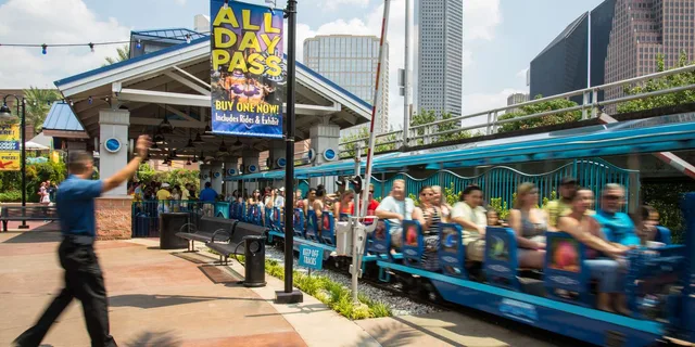 Houston Downtown Aquarium All Day Pass - Image 3