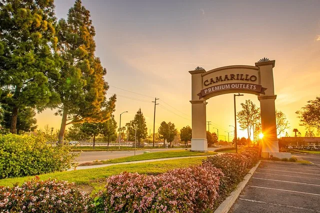 Los Angeles Shopping Tour to Camarillo Outlets - Image 1