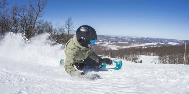 New York City Ski Day Trip to Mountain Creek - Image 3