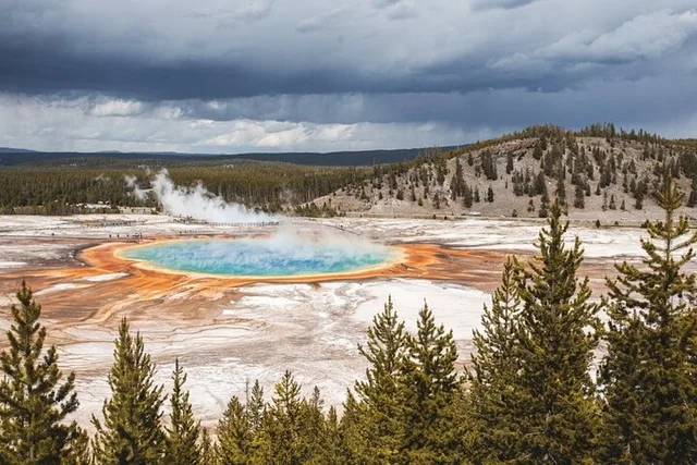 Bozeman Yellowstone Tour - Image 2