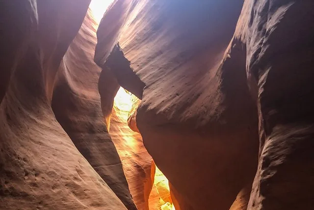 Page Antelope Canyon Hike and Lake Powell Kayak Tour - Image 5