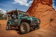 East Zion Pink Sands Jeep Tour thumbnail 3