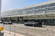 Ontario Airport Transfer Service thumbnail 1