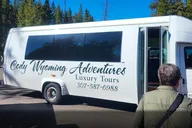 Yellowstone Adults-Only Minibus Tour thumbnail 2