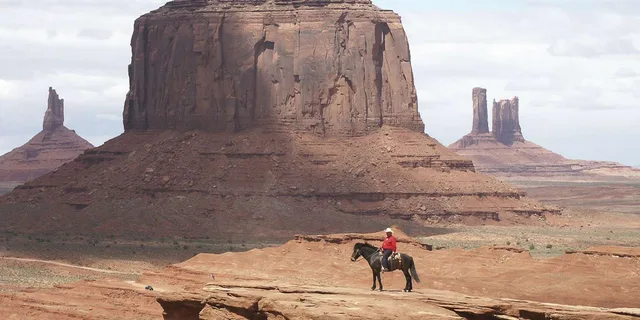 Sedona Monument Valley Tour - Image 2