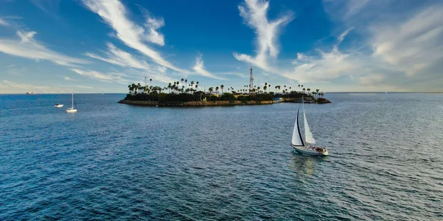 Long Beach Sailboat Rental with Captain 2 hr - Image 4
