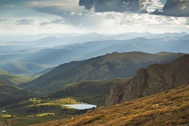 Denver Rocky Mountains Sightseeing Adventure 8 hr - Image 1