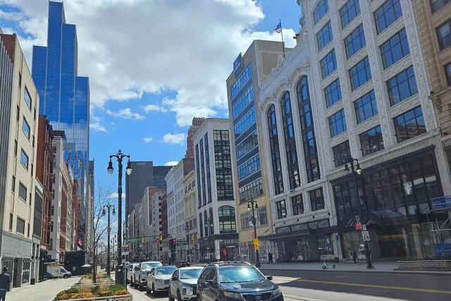 Detroit Hidden History Walking Tour 90 min - Image 4