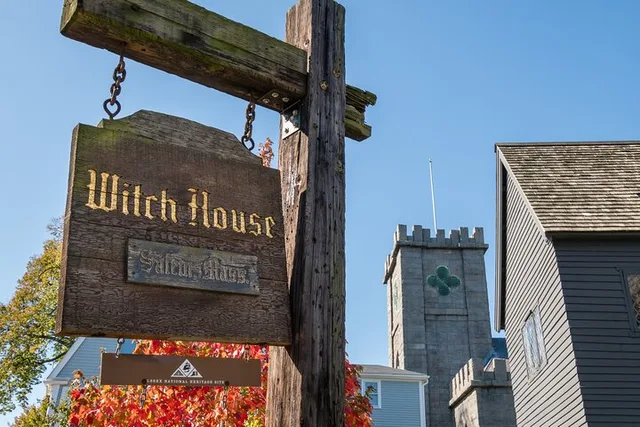 Salem Ghost Walking Tour - Image 5