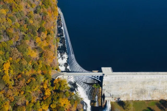 Westchester Fall Foliage Helicopter Tour - Image 6