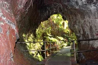 Hilo Volcano and Waterfall Adventure thumbnail 4