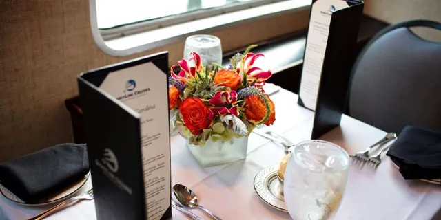 Charleston Harbor Dinner Cruise with Live Music - Image 3