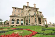 Newport Trolley Tour with Breakers & Marble House thumbnail 5