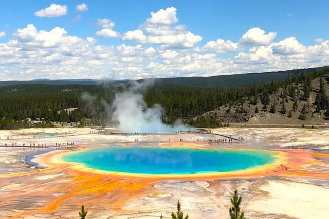 Denver Yellowstone National Park Tour 4 Days - Image 2
