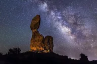 Moab Milky Way Photography Tour 3.5 Hr thumbnail 4
