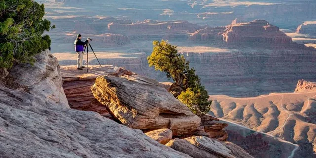 Moab Photography Tour in Arches and Canyonlands - Image 1
