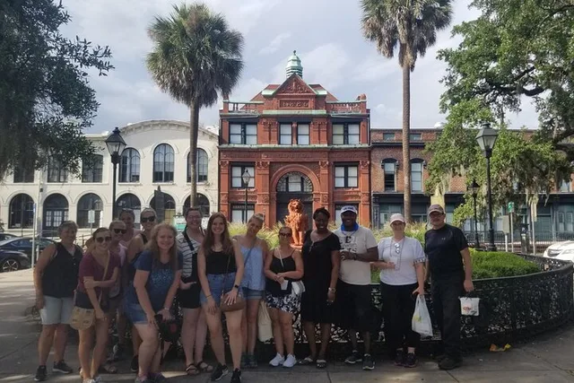 Savannah Kids Walking Movie Tour - Image 5