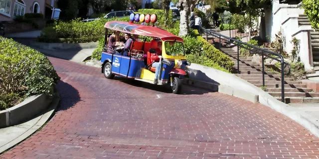 San Francisco City Tuk-Tuk Tour - Image 2