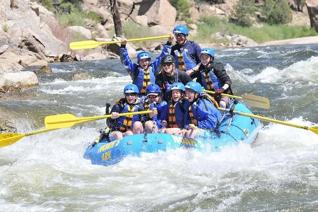 Browns Canyon Whitewater Rafting Half-Day - Image 4