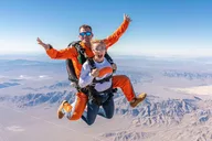 Las Vegas Tandem Skydiving Experience 3 hr thumbnail 3