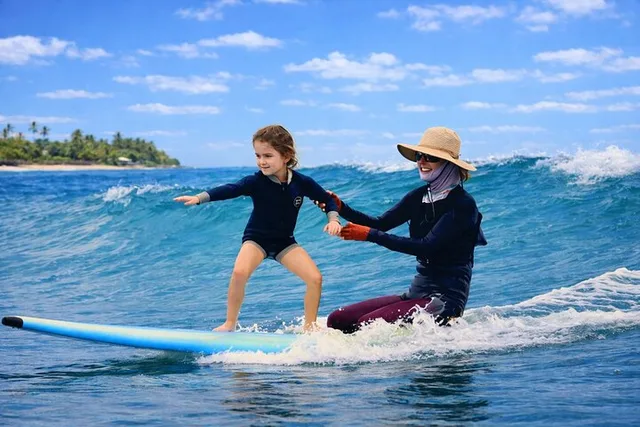 Oahu Surfing Lesson - Image 4
