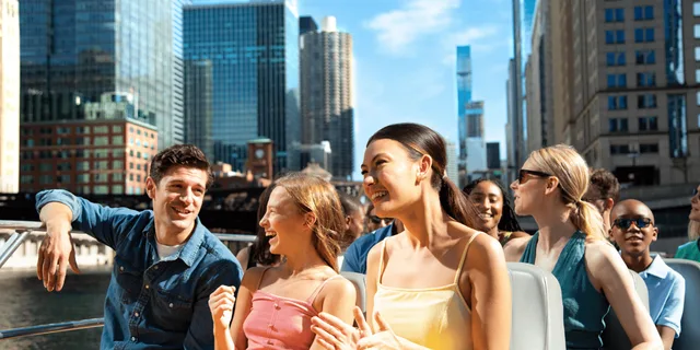 Chicago Speedboat Architecture Tour 75 min - Image 3