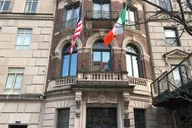 New York Succession Sites Car Tour thumbnail 2