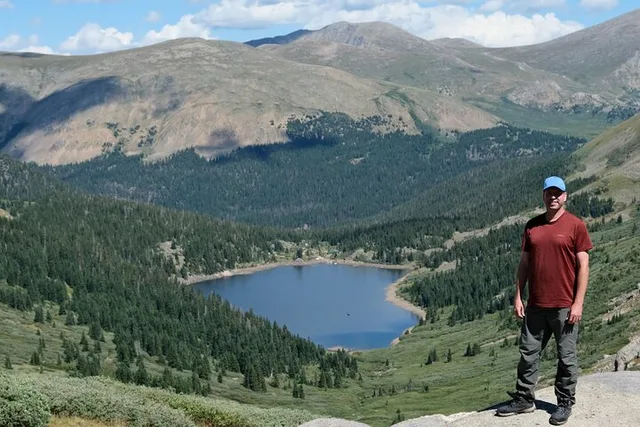 Colorado Alpine Lakes Hike - Image 6