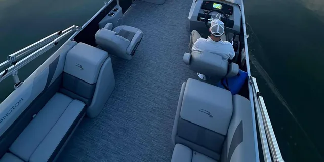 Hilton Head Pontoon Boat Rental 4 hr - Image 3