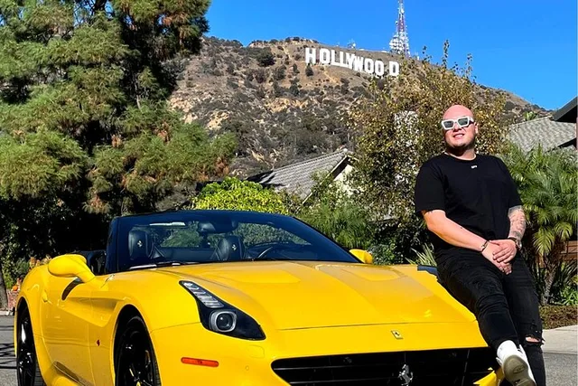 Los Angeles Ferrari Driving Tour 30 Min - Image 6