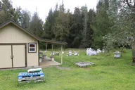 Honokaa Beekeeping Classroom Tour 2 hr thumbnail 3