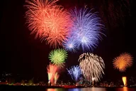 Waikiki Fireworks Cruise thumbnail 1