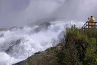 Niagara Falls Cave of the Winds Adventure Tour thumbnail 4