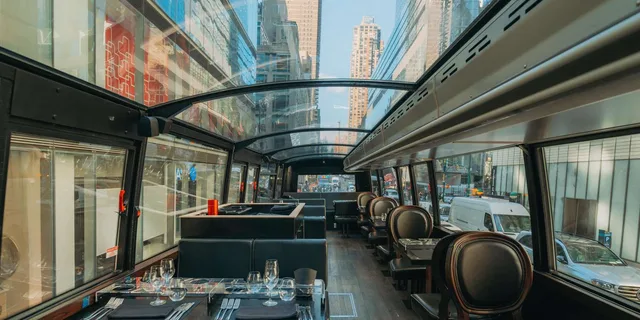 New York Gourmet Sightseeing Bus Tour - Image 4