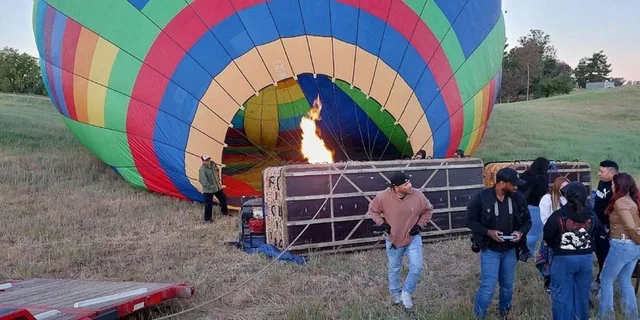 Temecula Hot Air Balloon Ride with Champagne Toast - Image 5