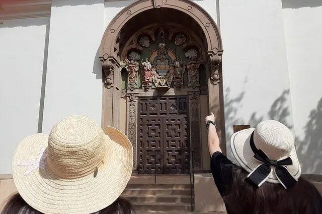 Santa Barbara History and Architecture Walking Tour - Image 5