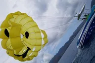 Honolulu Parasailing Adventure in Maunalua Bay thumbnail 4