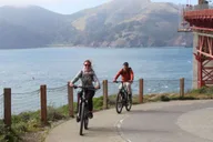San Francisco Golden Gate Bridge Bike Tour thumbnail 2